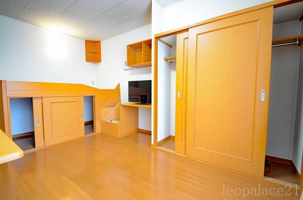 レオパレスゴルトキャニョンの物件内観写真